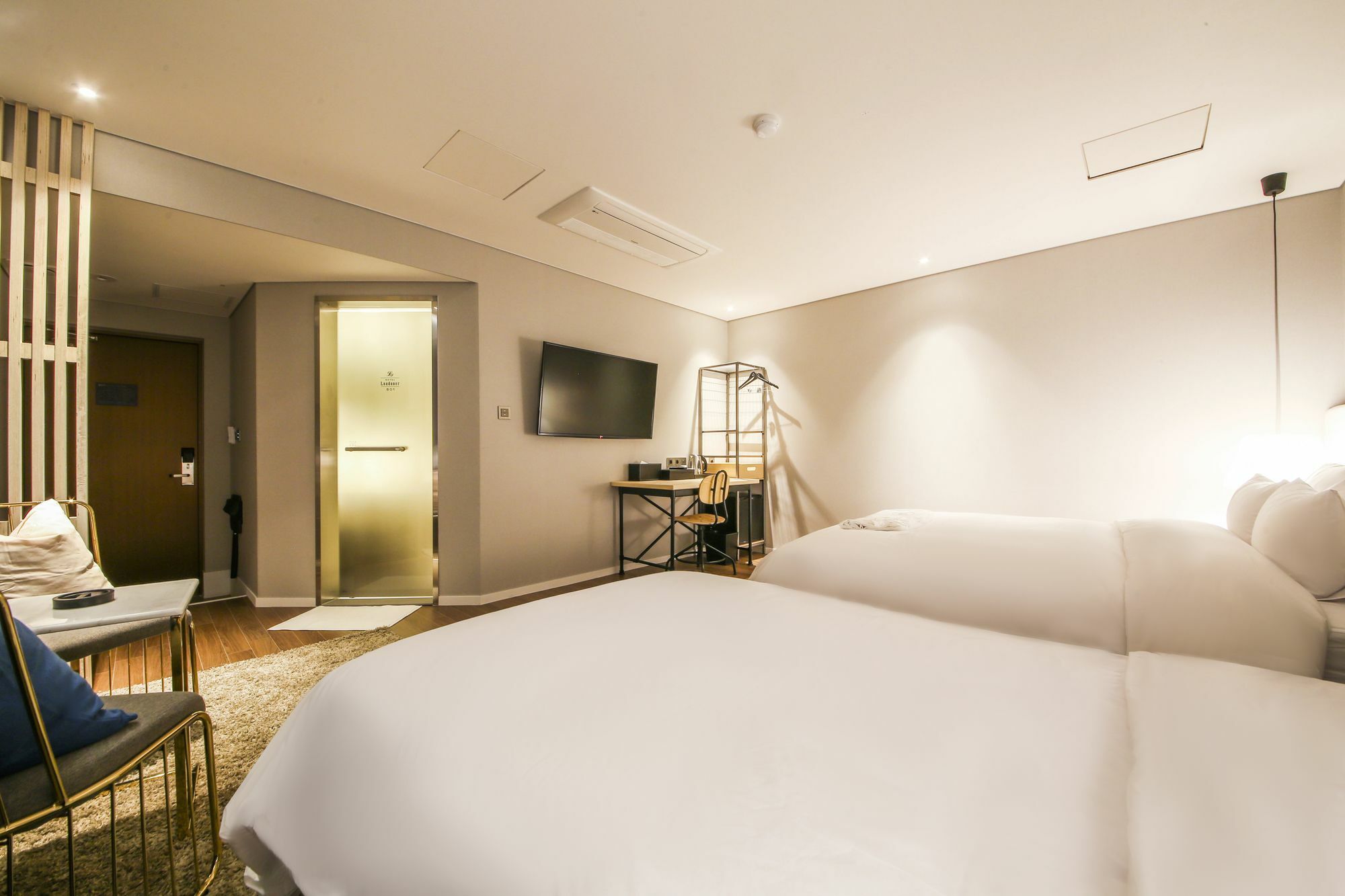 Hotel Londoner Hwamyeong Пусан Экстерьер фото