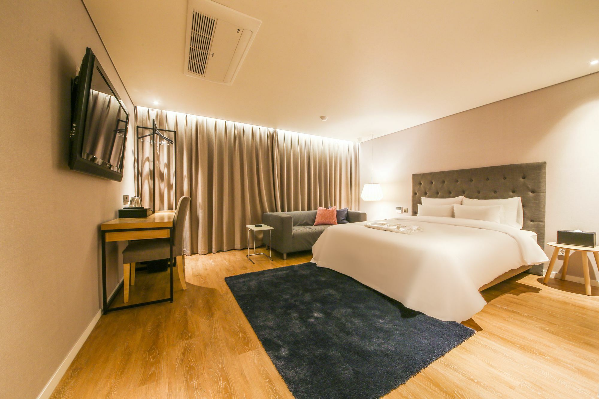 Hotel Londoner Hwamyeong Пусан Экстерьер фото