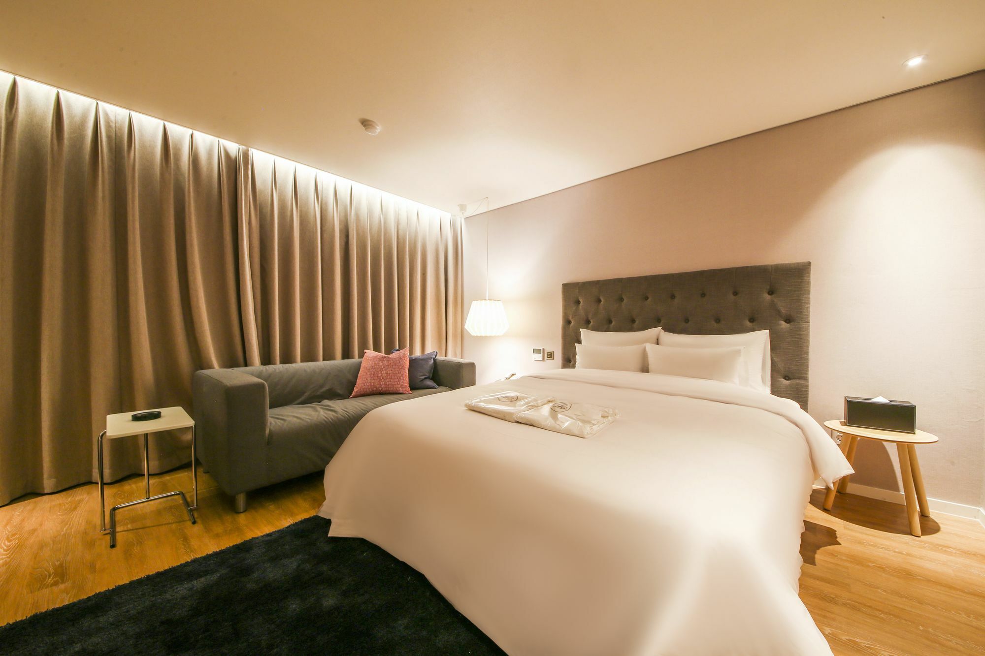 Hotel Londoner Hwamyeong Пусан Экстерьер фото