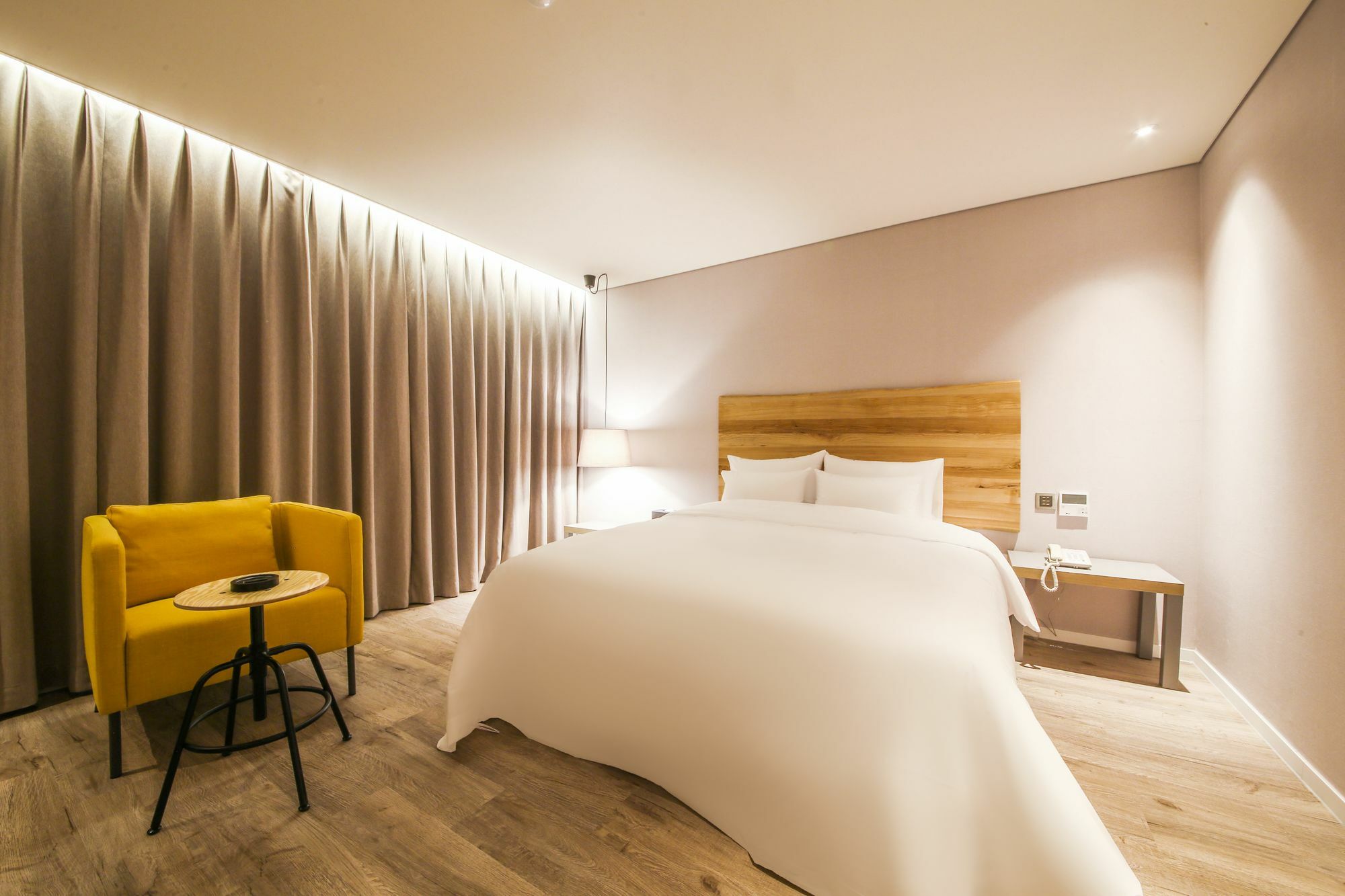 Hotel Londoner Hwamyeong Пусан Экстерьер фото
